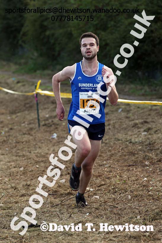 Senior men Start Fitness NEHL, Wrekenton, Gateshead. Photo: David T. Hewitson/Sports for All Pics